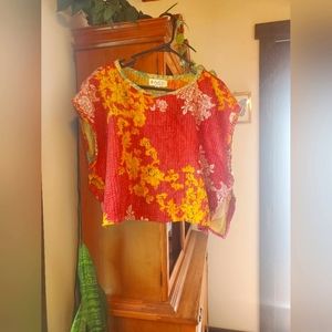 Kantha bae crop top